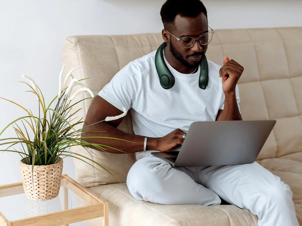 Portable handsfree Neck Fan